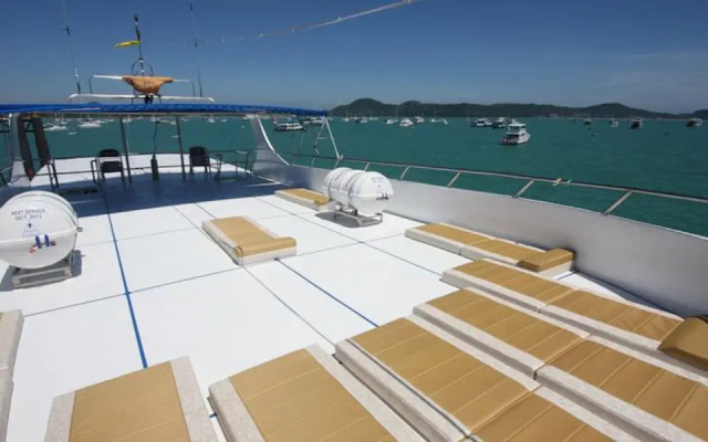 M/v Pawara Luxury Live Aboard Dive Cruise