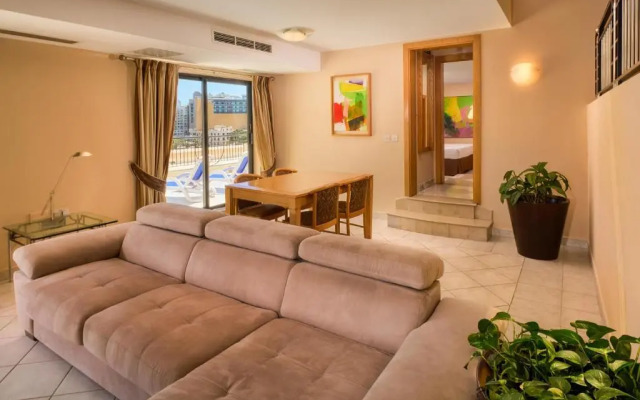 Verdi St Georges Bay Marina