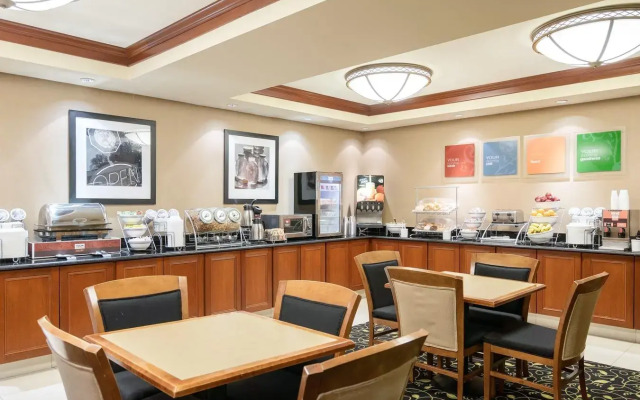 Four Points by Sheraton Newark Christiana Wilmington