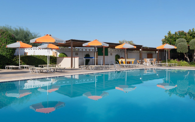 Meliton Hotel