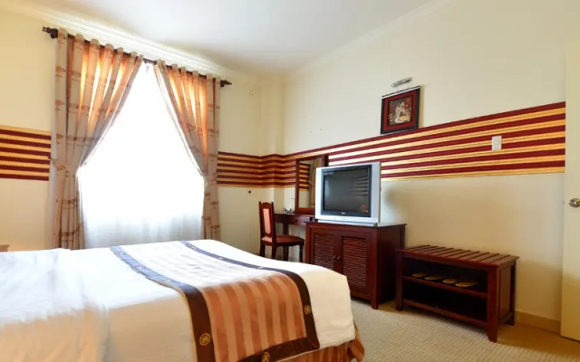 Hung Vuong Hotel