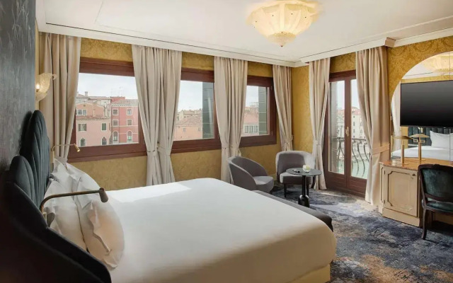 NH Venezia Santa Lucia Hotel