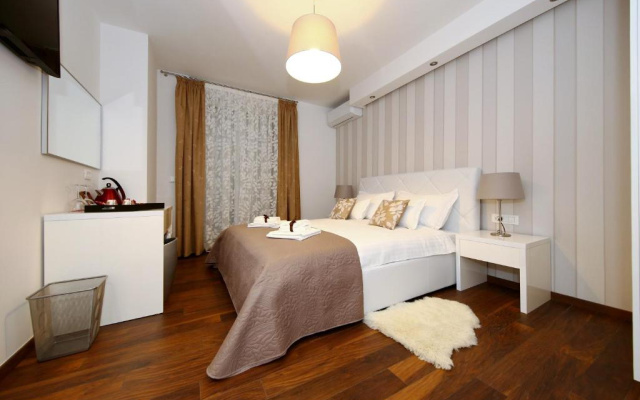 Lipotica Luxury Accommodation
