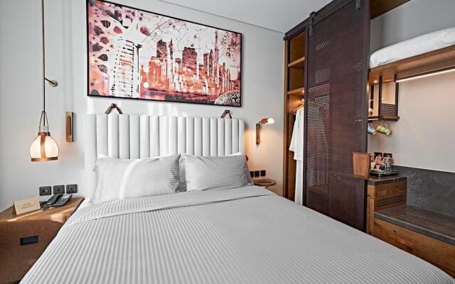 Revier Hotel - Dubai