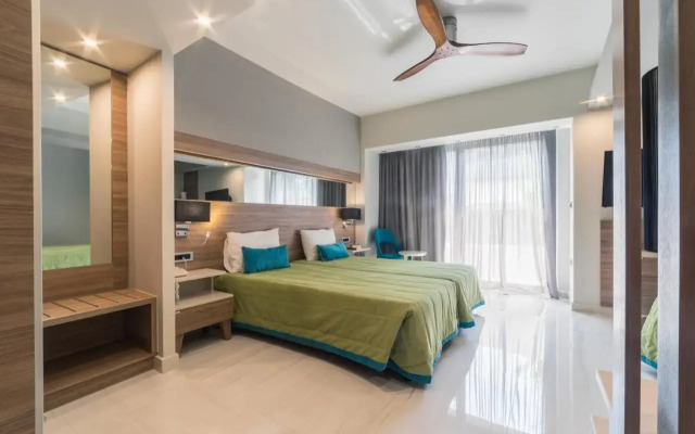 Atrion Hotel