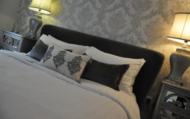 Newmarket Boutique Apartments