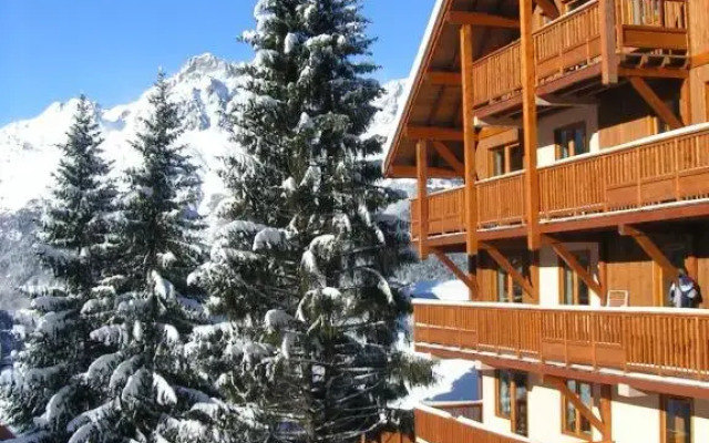 Chalet des Neiges Oz en Oisans Hotel