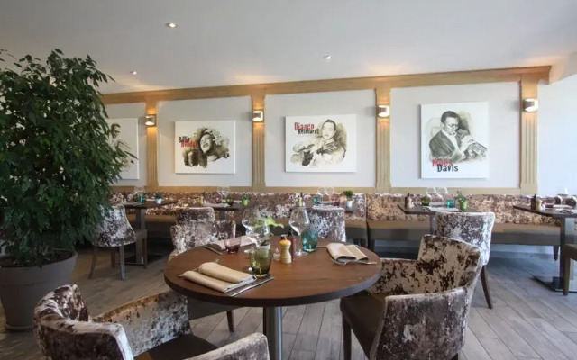 Val Baussenc, The Originals Relais