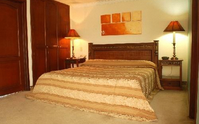 Valle Real Hotel