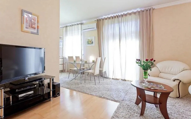 Royal Stay Group Apartments 4