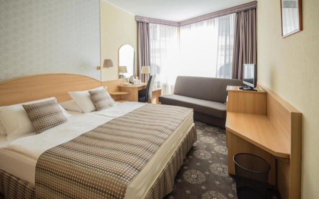 Hotel Orion
