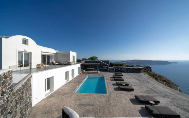 Vedema, a Luxury Collection Resort, Santorini