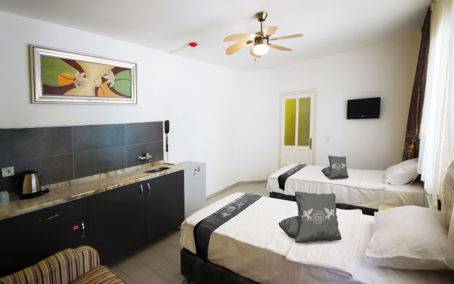Gold Twins Boutique Hotel