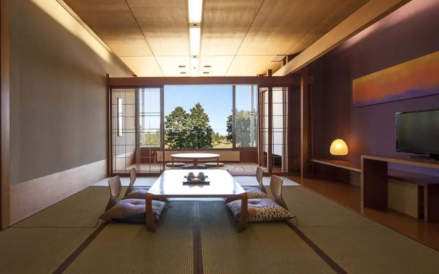Hakone Yunohana Prince Hotel