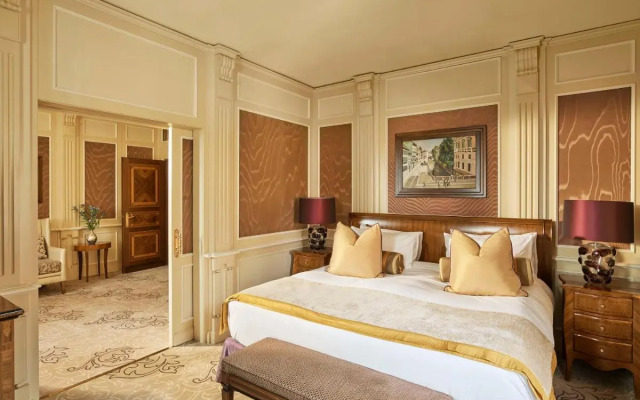 Principe Di Savoia Hotel