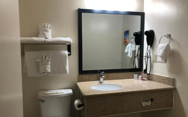 Americas Best Value Presidents Inn on Munras