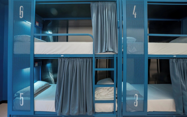 Ideal Youth Hostel