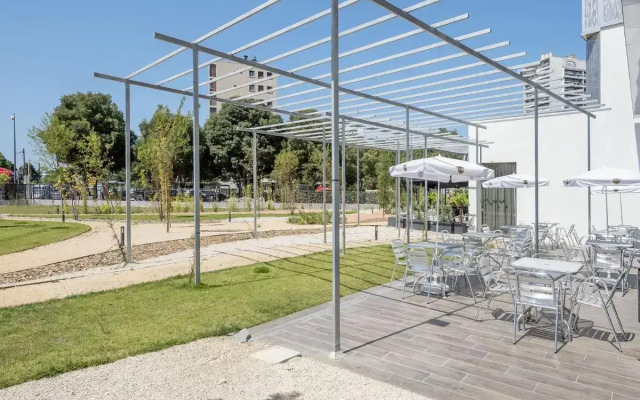B&B HOTEL Marseille Vélodrome Prado
