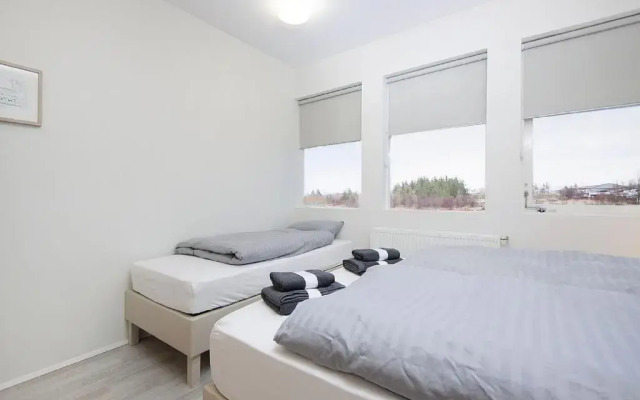 Kef Guesthouse by Keflavík airport