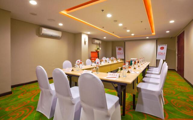 HARRIS Hotel Seminyak Bali