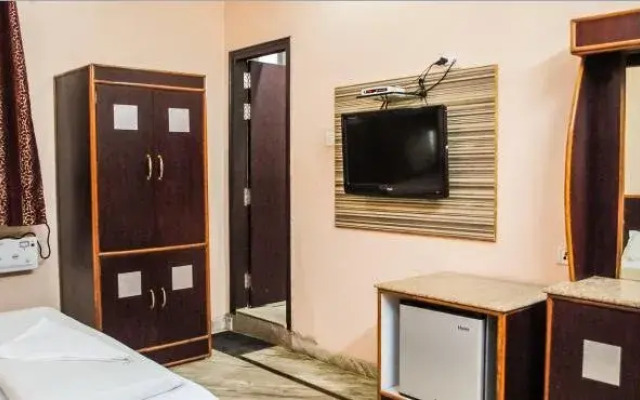 Hotel Nirmal Palace