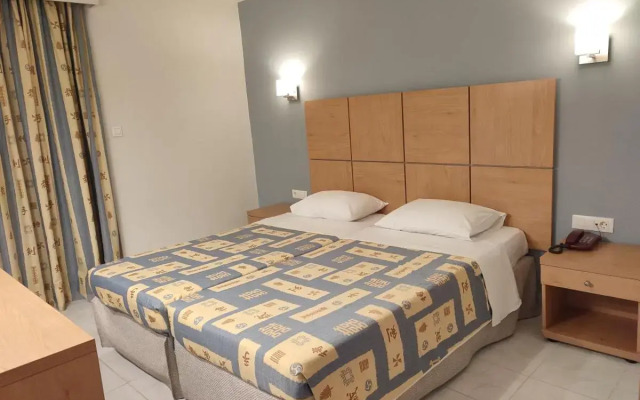 Flisvos Hotel Tolo