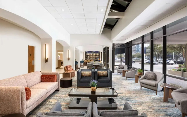 DoubleTree by Hilton Houston Medical Center Hotel & Suites