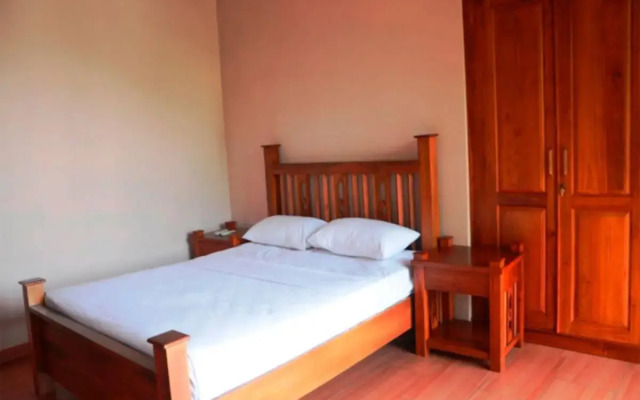 36 Bed & Breakfast