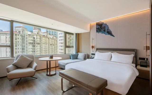 Shanghai Elong Hotel