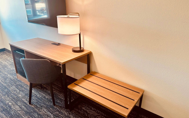 Ramada by Wyndham Merced