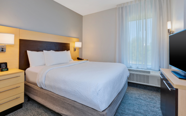 TownePlace Suites by Marriott Nashville Airport