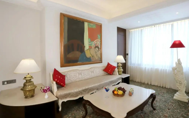 The Ambassador, Mumbai