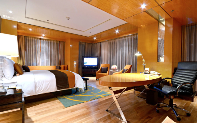 Renaissance Bangkok Ratchaprasong Hotel