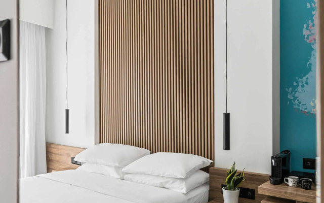 The Q Hotel