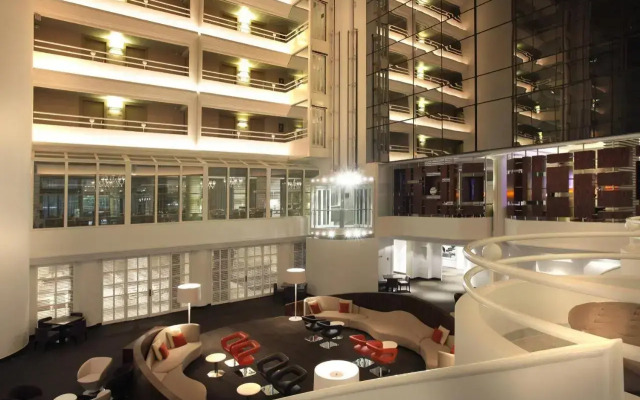 AC Hotel by Marriott Ambassadeur Antibes - Juan Les Pins