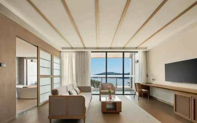 Landison Xiang Shan Gold Coast Hotel