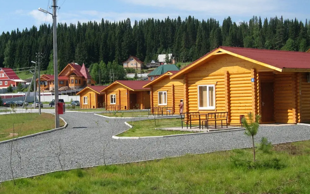 База Першино