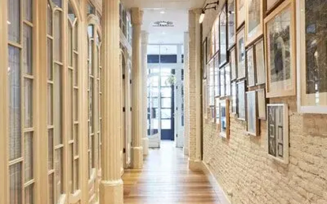 Pulitzer Hotel