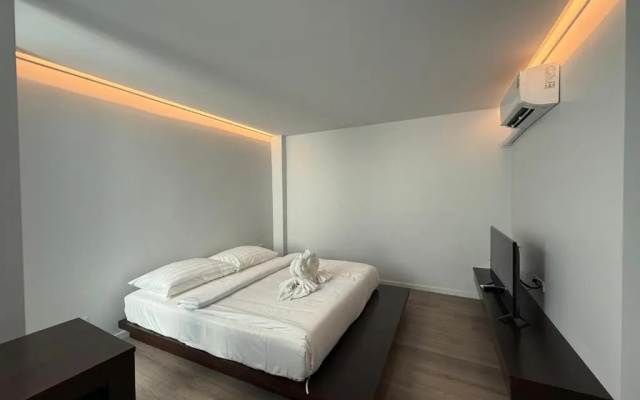 P168 Hostel Samui