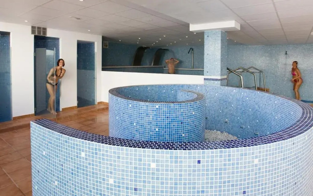 SBH Royal Monica