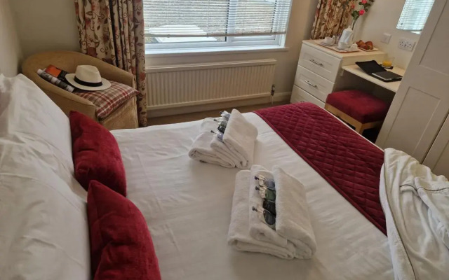 Redcliffe Hotel
