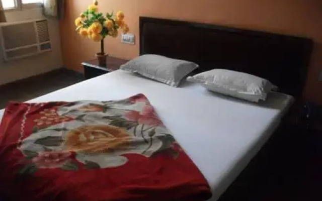 Hotel White Plazo