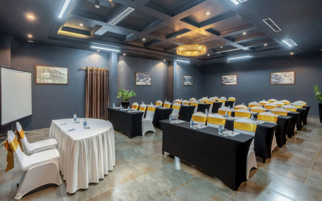 Hotel Sapa Square, Affiliated by Meliá