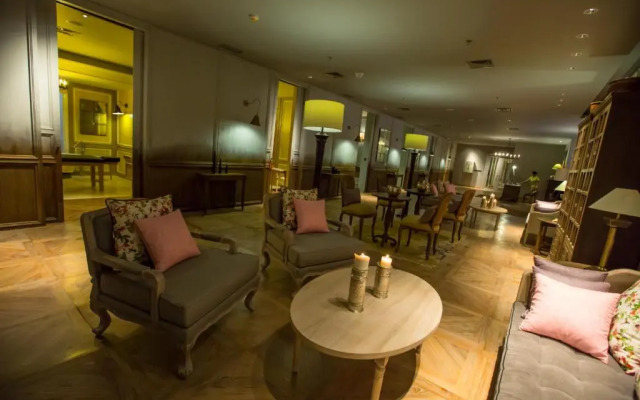 Bali Paragon Resort Hotel