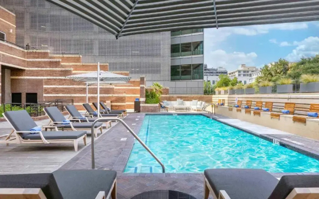 DoubleTree Suites by Hilton Austin Downtown Capitol