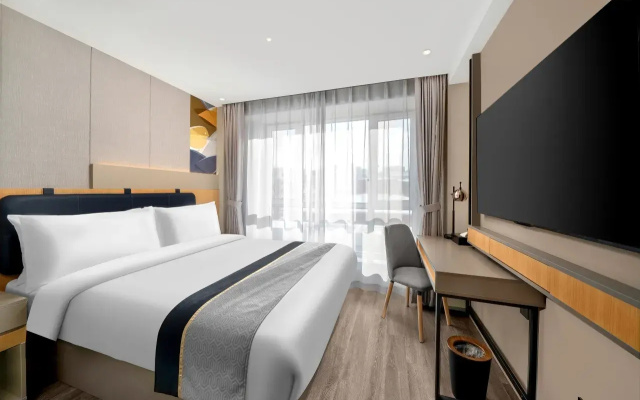 Отель Homeinn Selected (Suifenhe Maxime Building)