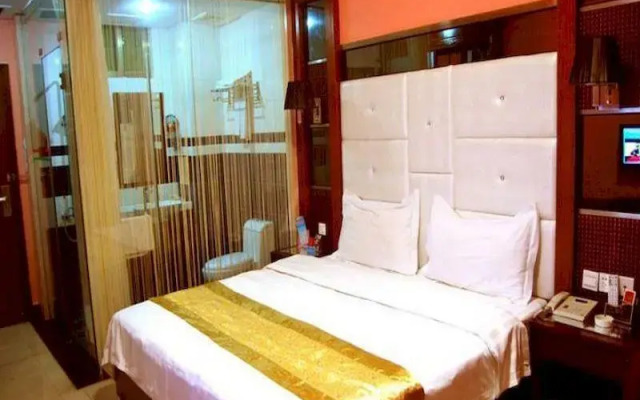 China Century Comm Meree Hotel