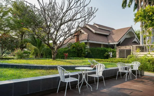 Le Charme Sukhothai Historical Park Resort