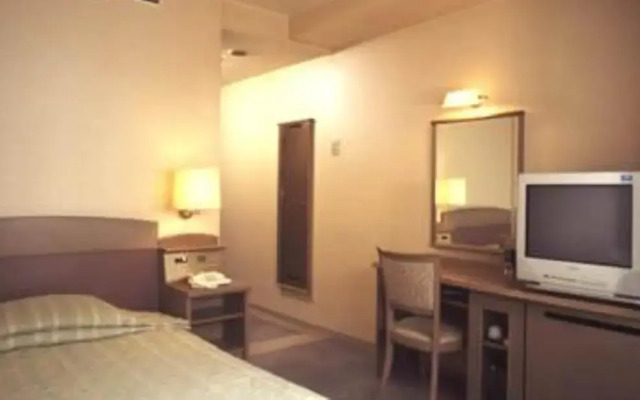 Sapporo Sumire Hotel