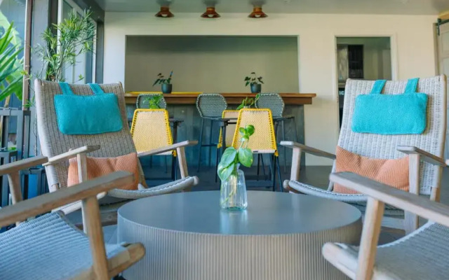 Maui Seaside Hotel